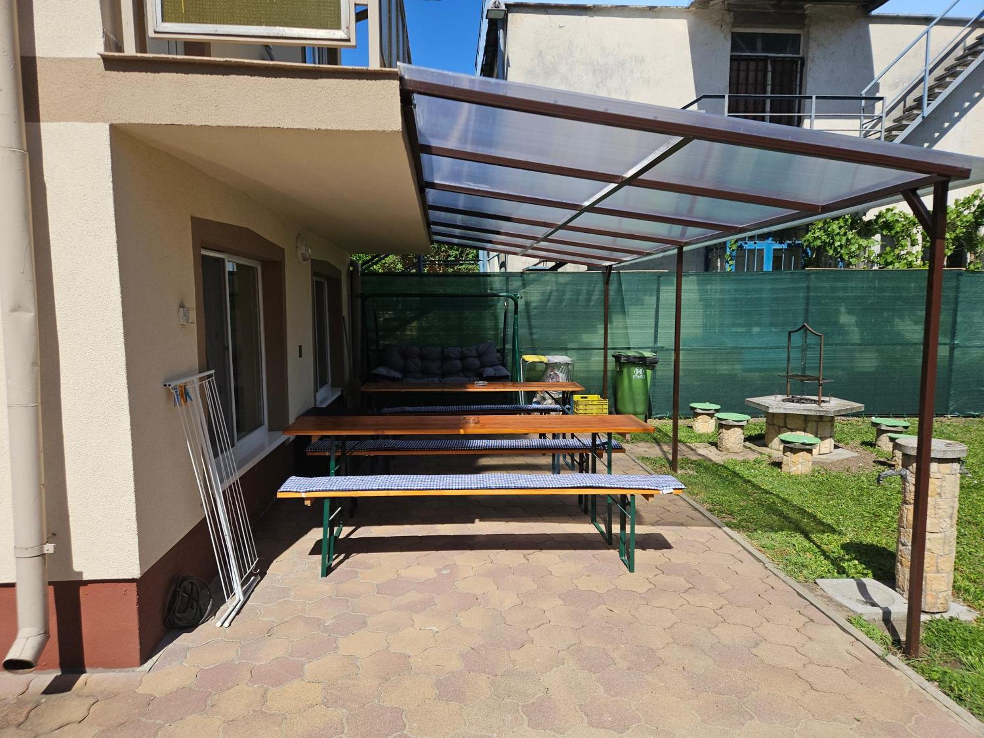 Ada 2 Apartmanhaz Hajduszoboszlo Exterior photo